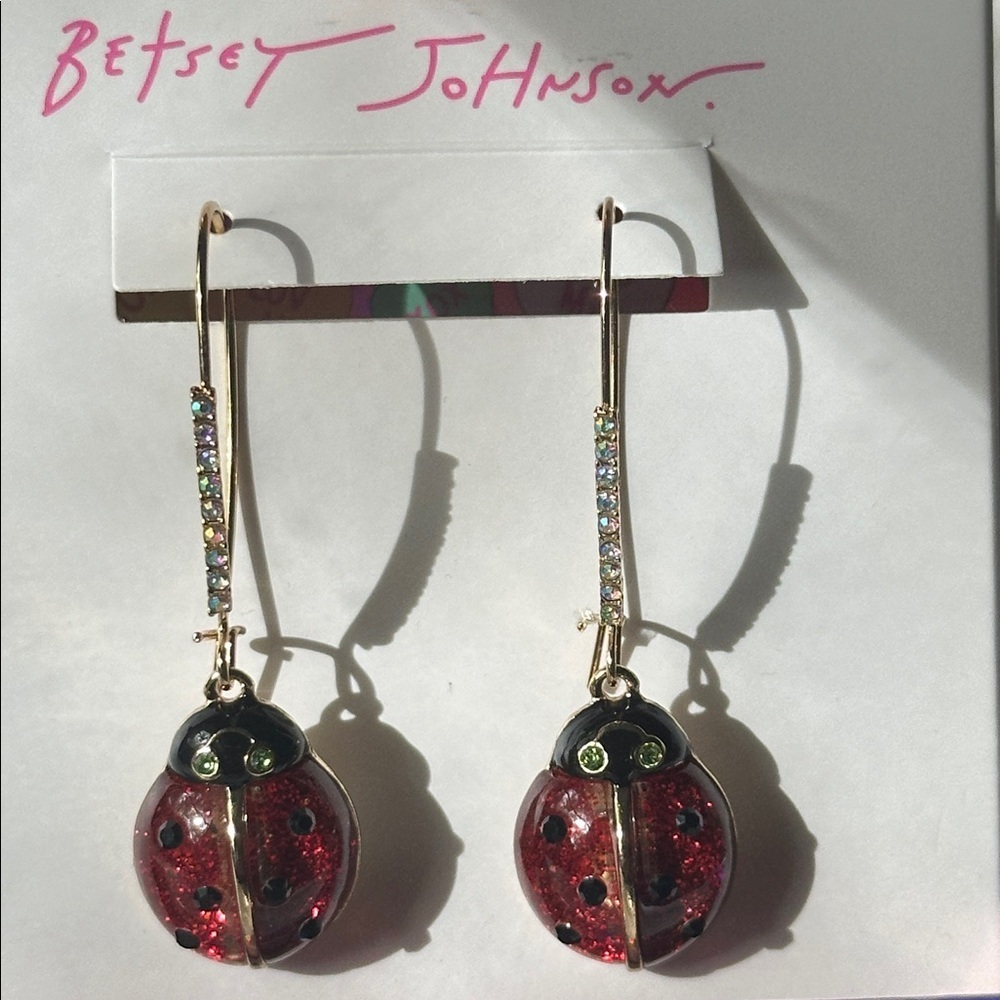 ❤️NWT Betsey Johnson Glitter Red Ladybug Drop Earrings Gold Tone Crystal Sparkle - Picture 5 of 16
